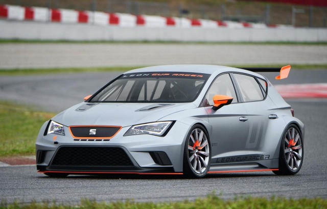 SEAT Leon Cup Racer (4).jpg